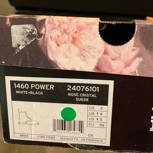 Dr martens never worn women size 4 boot